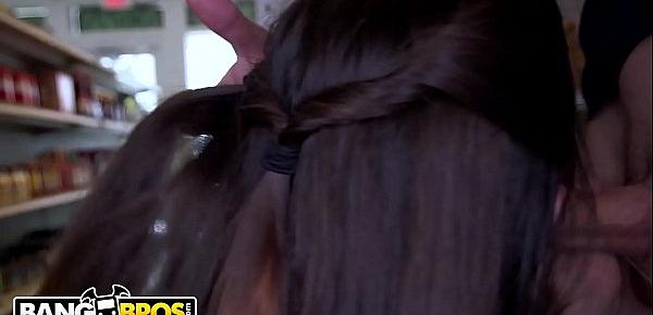  BANGBROS - Slutty Teen Ashley Adams Taking Dick From Jmac In The Mini Mart
